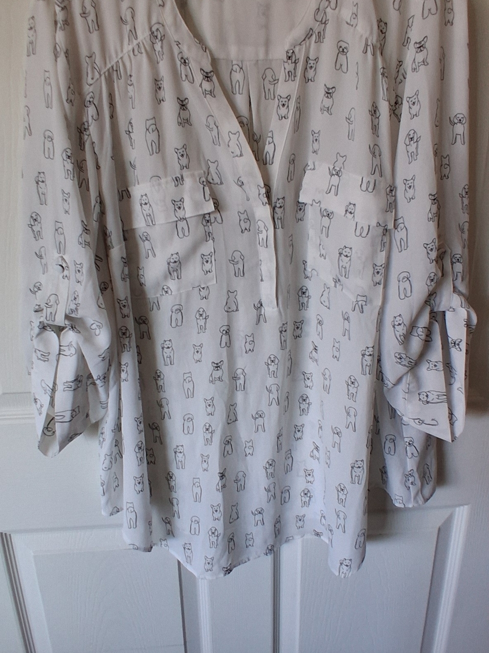Jane + Delancey Dog Print Roll-Tab Button-Up Blouse White Size 3XL